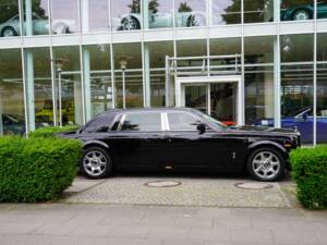 Image 3/21 of Rolls-Royce Phantom VII (2009)