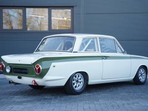 Image 5/50 of Ford Lotus Cortina (1963)