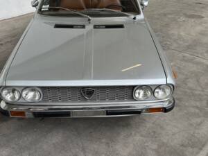 Bild 13/124 von Lancia Beta Spider 1600 (1976)