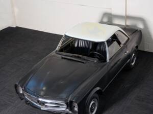 Image 30/47 de Mercedes-Benz 250 SL (1967)