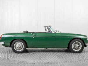 Immagine 10/50 di MG MGB (1965)