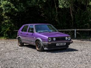 Image 16/26 de Volkswagen Golf Mk II GTi 16V 1.8 (1988)