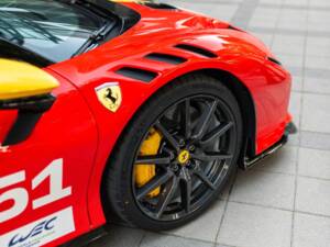 Image 10/18 of Ferrari SF90 XX Stradale (2024)