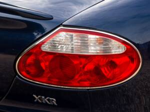 Imagen 37/41 de Jaguar XKR (2001)