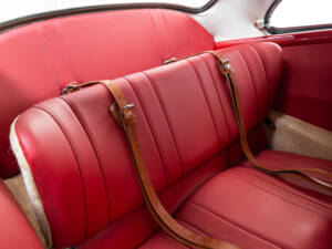 Image 18/34 of Porsche 356 A 1600 (1957)
