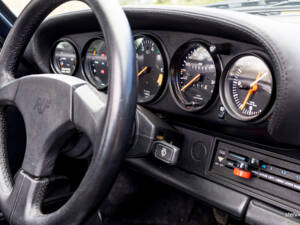 Bild 30/45 von Porsche 911 Carrera 3.2 (1984)