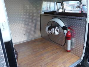 Imagen 16/19 de Volkswagen T1 panel van (1963)