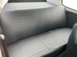 Image 15/20 of Volkswagen Beetle 1303 (1973)