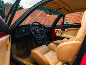 Image 14/45 de Alfa Romeo SZ (1991)