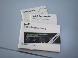 Bild 41/42 von Volkswagen Golf II 1.8 (1989)