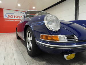 Image 8/51 of Porsche 911 2.2 T (1969)