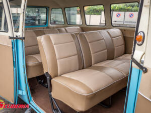 Bild 25/31 von Volkswagen T1 Brasil &quot;Samba&quot; (1974)