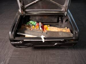 Image 35/47 of Mercedes-Benz 250 SL (1967)