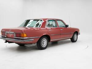 Image 2/15 of Mercedes-Benz 280 SE (1977)