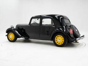 Afbeelding 4/15 van Citroën Traction Avant 11 BL Légère (1938)