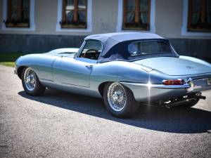 Carosseria_Classica_de_Jaguar_E-Type_1963_Serie1Roadster_3