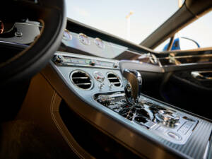 Image 11/19 of Bentley Continental GT (2019)