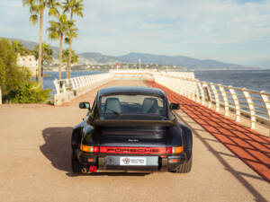 Immagine 2/65 di Porsche 911 Turbo 3.3 (1986)