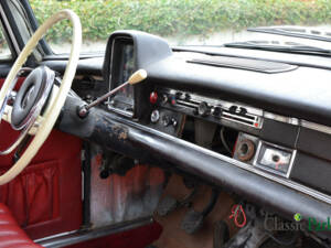 Bild 29/47 von Mercedes-Benz 190 Db (1963)