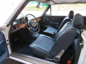 Bild 4/18 von Mercedes-Benz 280 CE (1973)