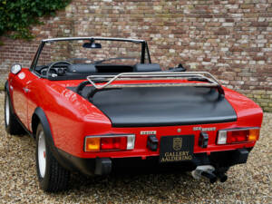 Imagen 31/50 de FIAT 124 Sport Spider (1973)