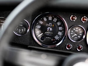Bild 13/50 von Aston Martin DBS V8 (1971)