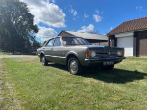 Bild 2/29 von Ford Taunus 1300 (1973)