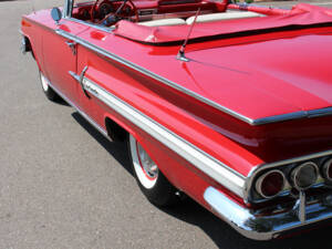 Bild 11/31 von Chevrolet Impala Convertible (1960)