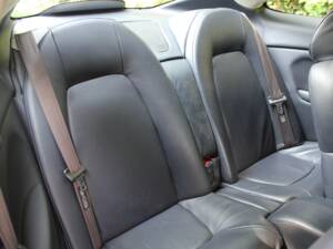 Bild 14/17 von Aston Martin V12 Vanquish (2002)