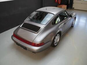 Image 36/50 of Porsche 911 Carrera 4 (1989)