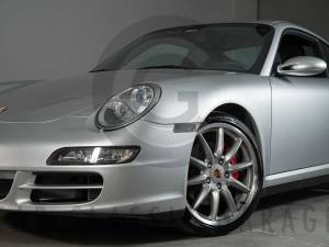 Immagine 3/58 di Porsche 911 Carrera 4S (2007)