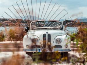 Image 7/29 of BMW 502 Baur (1955)