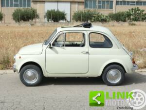 Image 8/10 of FIAT 500 L (1971)