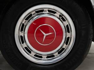 Bild 11/15 von Mercedes-Benz 280 SL (1983)