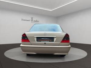 Bild 7/21 von Mercedes-Benz C 180 (2000)