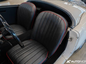 Image 50/65 of MG MGA 1600 (1960)