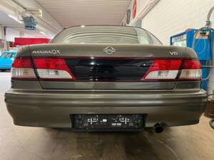 Image 15/17 de Nissan Maxima 2.0 V6 (1998)