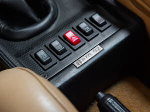 Image 18/32 de Alfa Romeo SZ (1994)