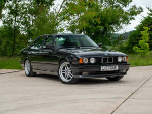 Bild 41/50 von BMW M5 (1994)