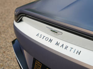 Image 20/50 of Aston Martin V8 Vantage Roadster (2023)