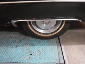 Image 33/50 of Cadillac DeVille Convertible (1967)