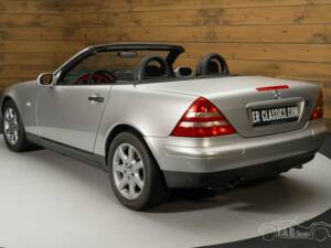 Bild 6/8 von Mercedes-Benz SLK 230 Kompressor (1999)
