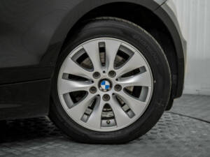 Afbeelding 45/50 van BMW 118i (2009)