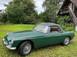 Afbeelding 10/14 van MG MGB (1965)