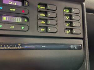 Image 27/49 of Lancia DELTA HPE 2.0 16V TURBO 3 (1997)