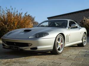 Imagen 10/50 de Ferrari 550 Maranello (2001)