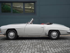 Immagine 6/50 di Mercedes-Benz 190 SL (1960)