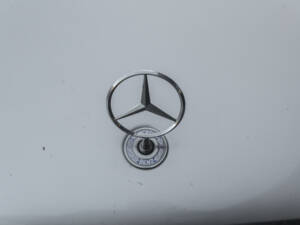 Image 12/26 de Mercedes-Benz C 32 AMG T (2002)