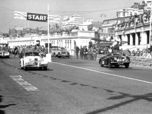 Imagen 8/22 de Jaguar XK 120 OTS (1951)