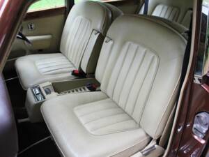 Bild 13/20 von Rolls-Royce Silver Shadow II (1980)